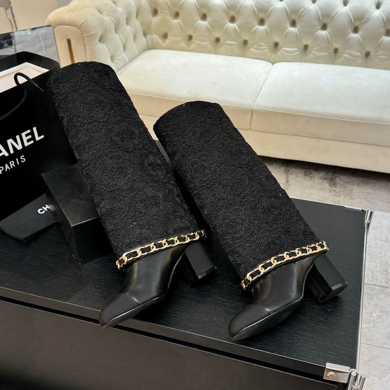 BLACK MID-CALF BOOTS